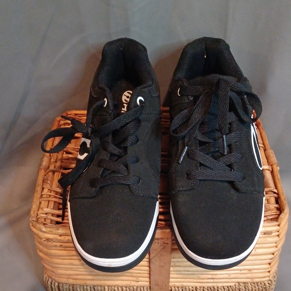 Heelys Shoes Boys size 7 - Picture 3 of 5